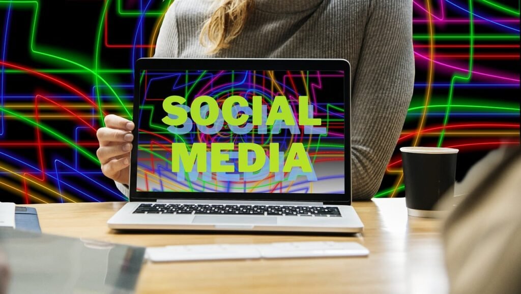 Master ProgramGeeks Social Media for Digital Growth
